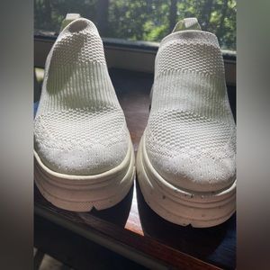 Mix 6 White Wedge Sneakers